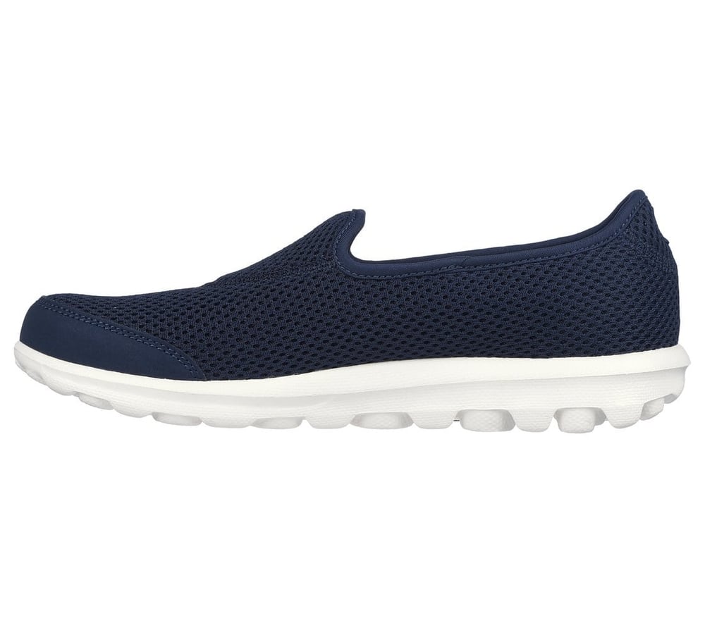 SKECHERS GO WALK TRAVEL KADIN AYAKKABI 124979-NVW