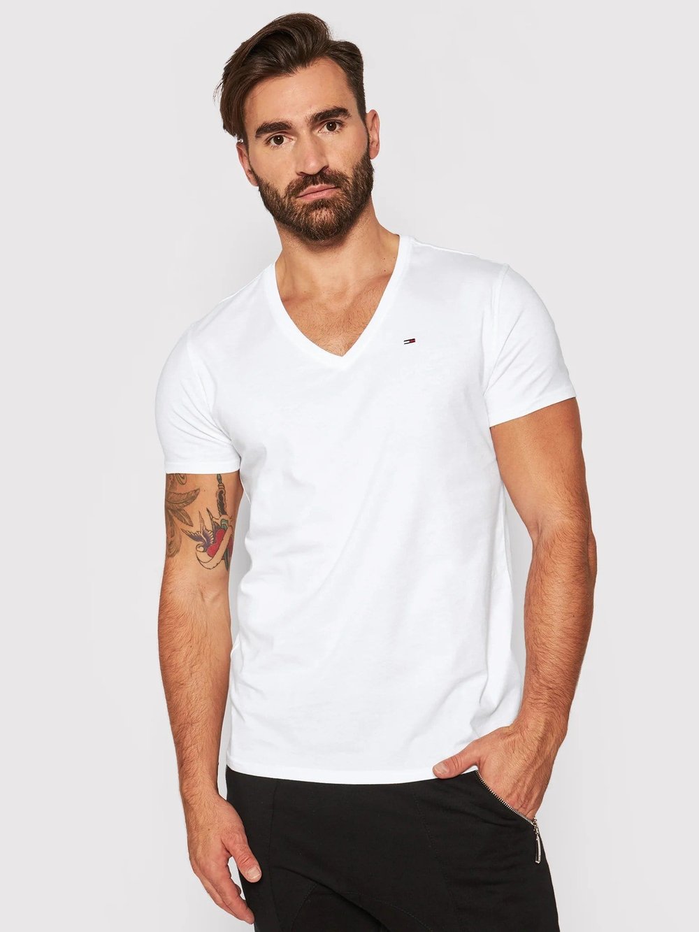 TOMMY HILFIGER ERKEK T-SHIRT DM0DM04410-100
