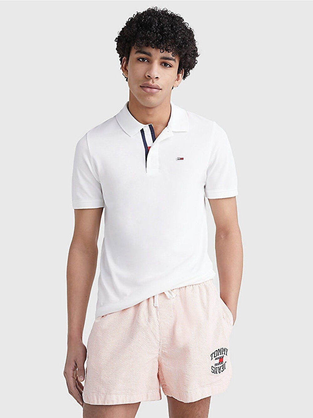 TOMMY HILFIGER ERKEK T-SHIRT DM0DM15370-YBR