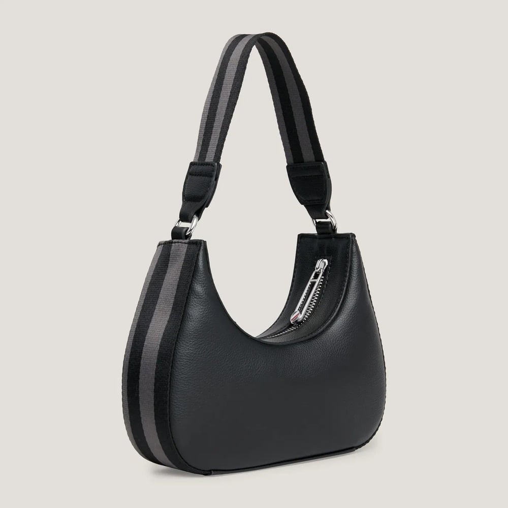 TOMMY HILFIGER KADIN OMUZ ÇANTASI AW0AW15705-BDS