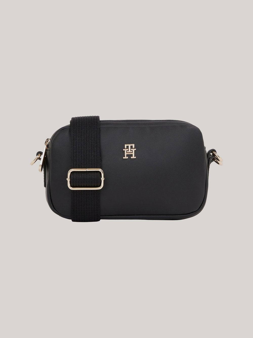 TOMMY HILFIGER KADIN OMUZ ÇANTASI AW0AW16475-BDS