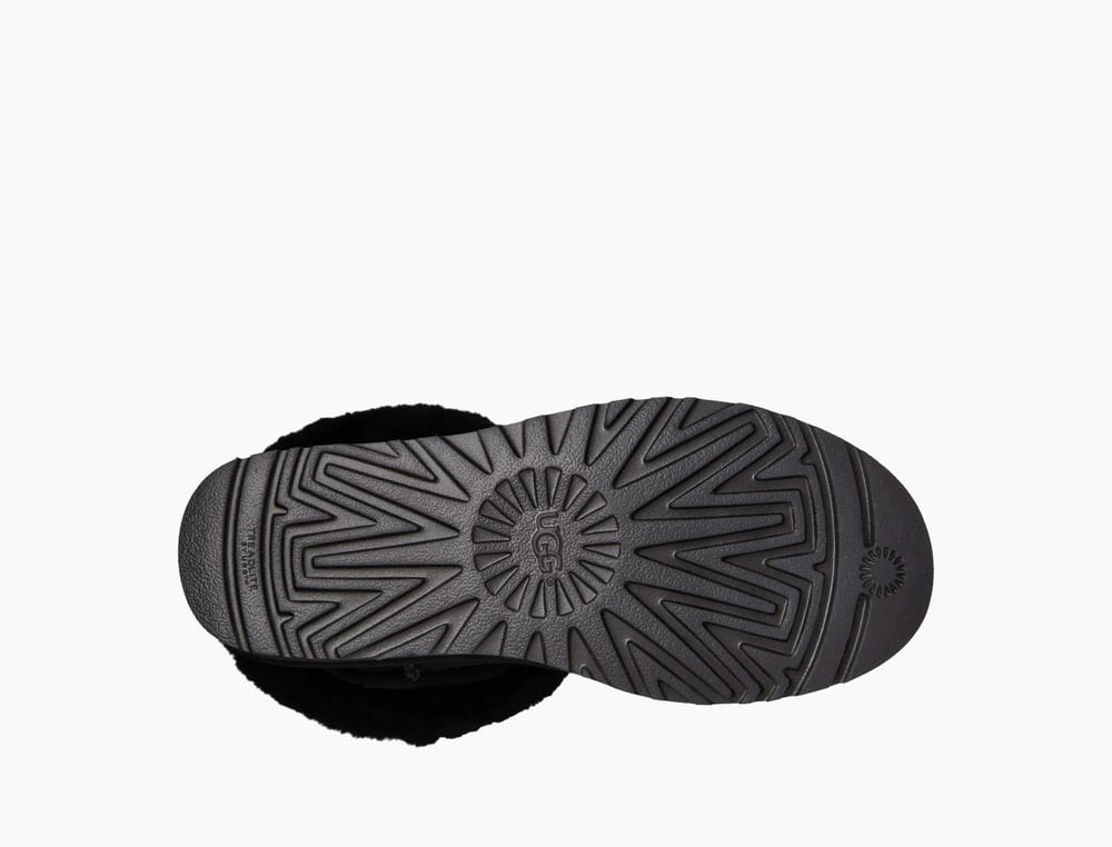 UGG CLASSIC SHORT 2 KADIN BOT 1016223-BLK