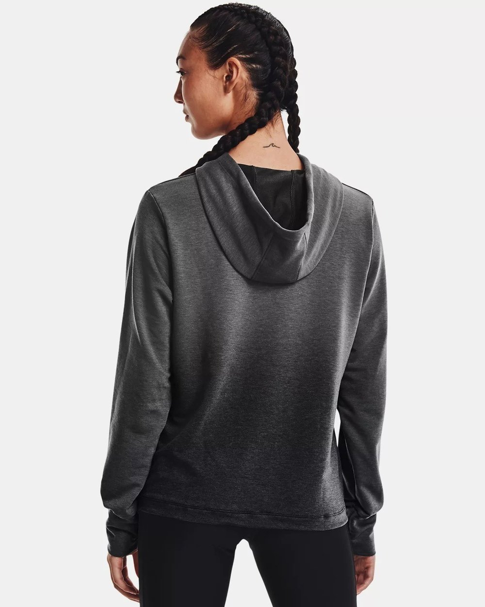 UNDER ARMOUR KADIN SWEATSHIRT 1370978-010