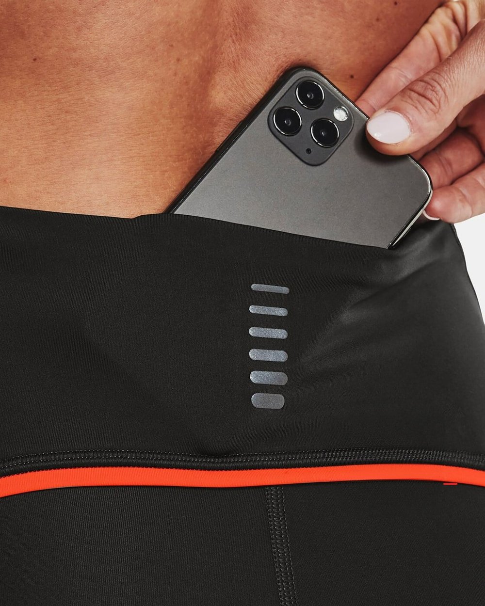 UNDER ARMOUR KADIN TAYT 1365652-010