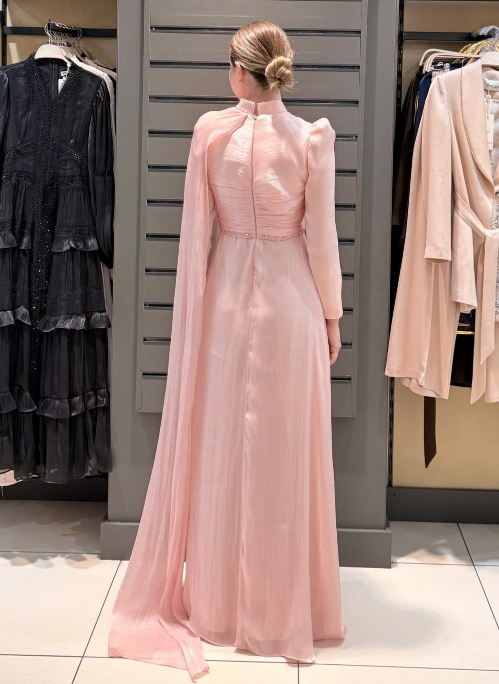 KUYRUK DETAYLI ABİYE PEMBE