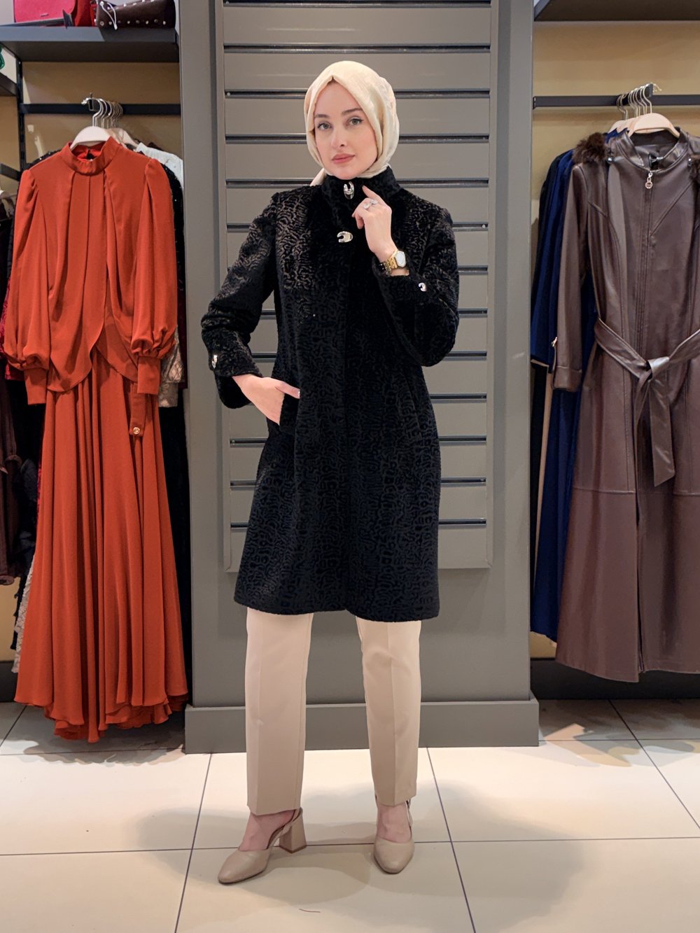 ASTRAGAN KABAN SİYAH