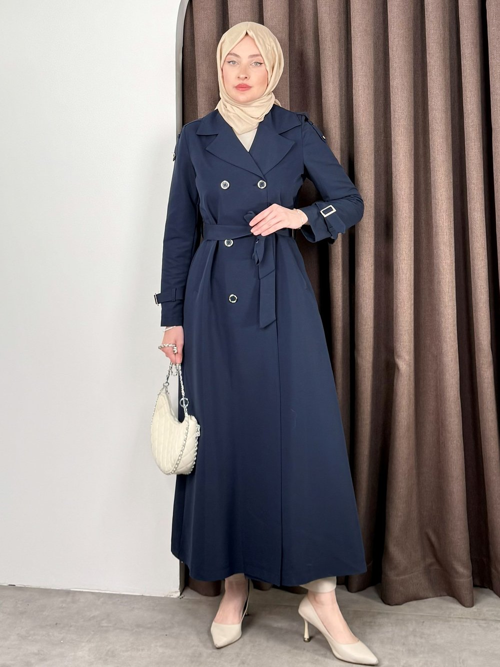 TRENCH LACİ