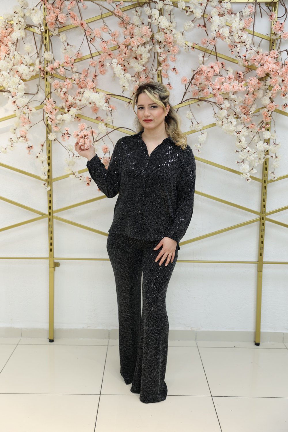 LUMERA – Işıltılı İkili Takım