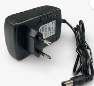 Hightek HT-1501000 15 Volt 1 Amper 5.5mm x 2.5mm Plastik Kasa Adaptör