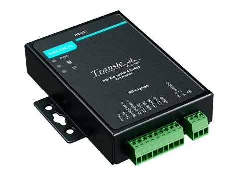 MOXA TCC-100I Industrial RS-232/422/485 Converter. 2.5KV Isolation