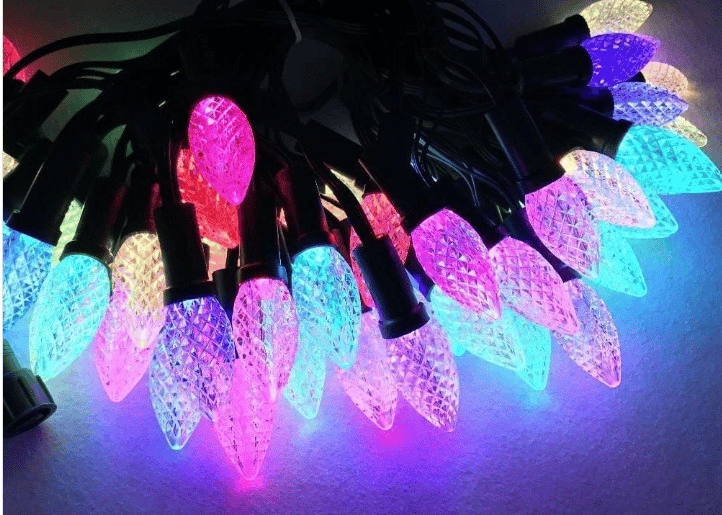 Magicline SNC-211 Animasyonlu Rgb 28 Çam Kozalak Yılbaşı Ağacı Süsü -5 Metre