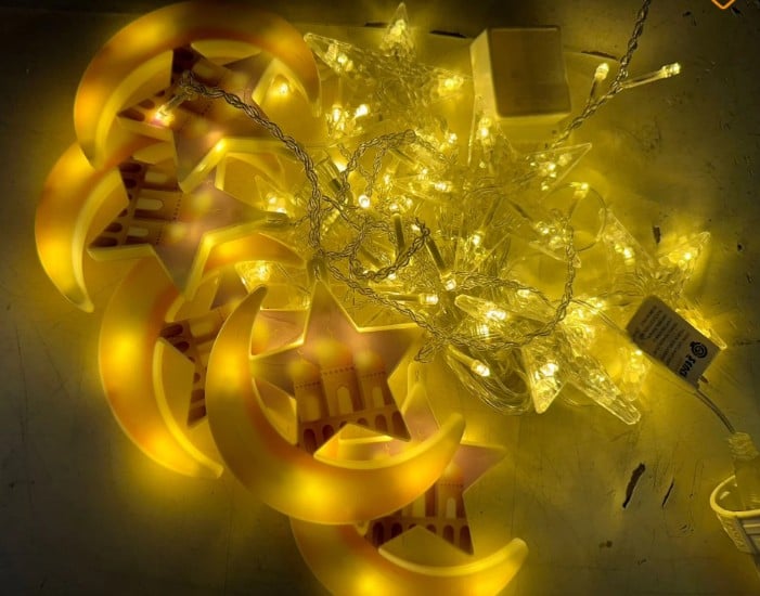 Magicline SNC-709-1 Animasyonlu Ay Yıldız Set Led Perde Yılbaşı Süsü 60-90 Cm -3 Metre