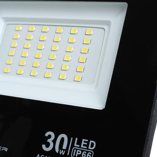 Powermaster PM-22585 30 Watt - 220 Volt 6500K IP66 150* Işık Açısı Siyah Slim Kasa Led Projektör