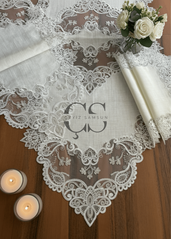 Victoria Model Salon Takımı - 5 Parça Set - Krem Güpür & Kumaş