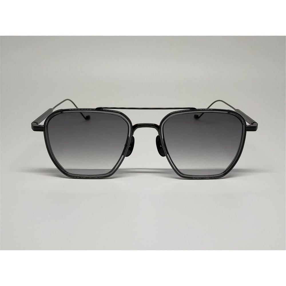 VANITY EFFECT CASSIUS 52