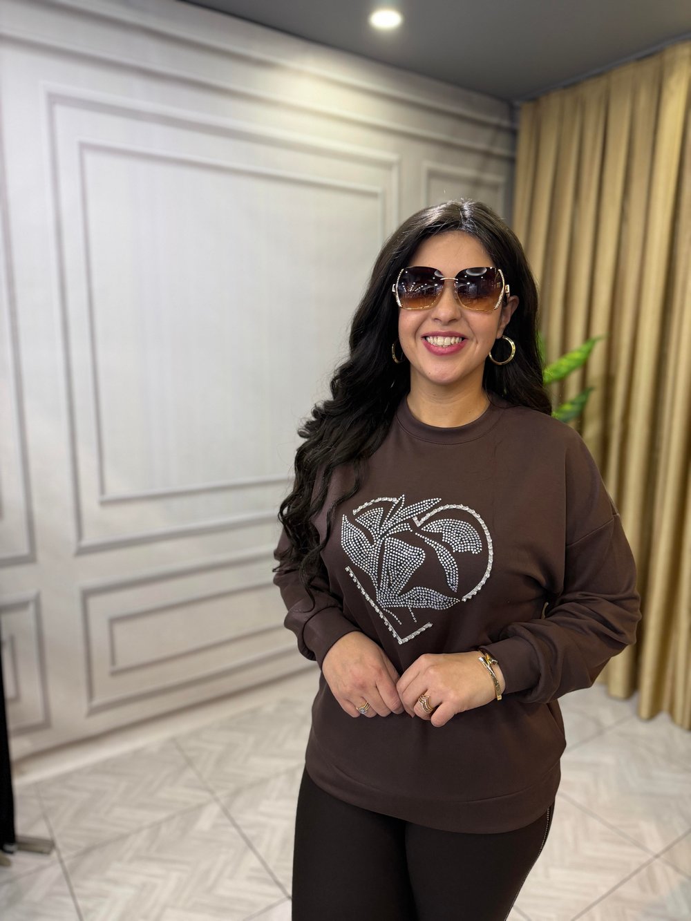 CRYSTAL HEART TAŞ DETAYLI SWEATSHIRT KAHVERENGİ