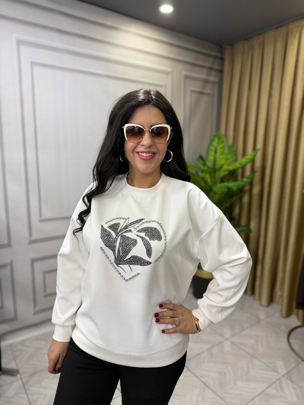 CRYSTAL HEART TAŞ DETAYLI SWEATSHIRT LACİVERT