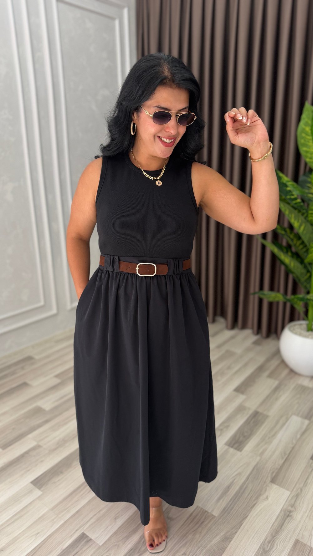 NATURA STYLE KEMERLİ ELBİSE SİYAH