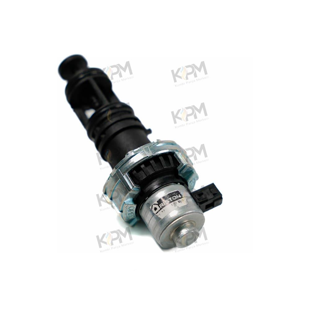 Ariston Genus One Kombi 3 Yollu Vana Motoru