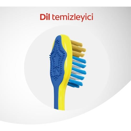 Colgate Minions 6+ Yaş Vakumlu Yapışkan Sap Ekstra Yumuşak Çocuk Diş Fırçası