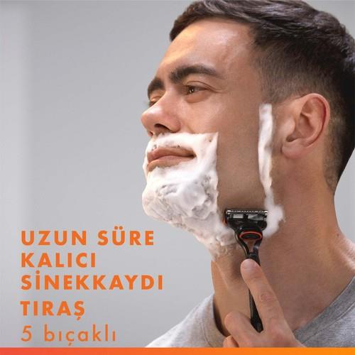 Gillette Fusion Tıraş Makinesi + 2 Yedek Tıraş Bıçağı