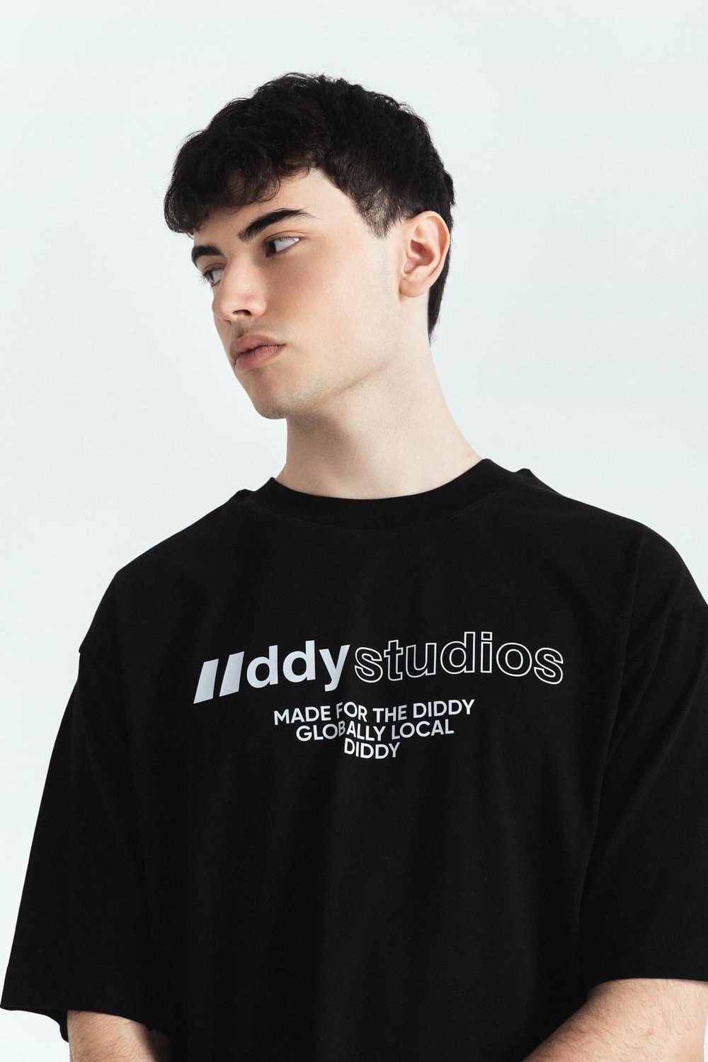 DDY STUDİOS BASKILI PREMİUM OVERSİZE TİŞÖRT SİYAH