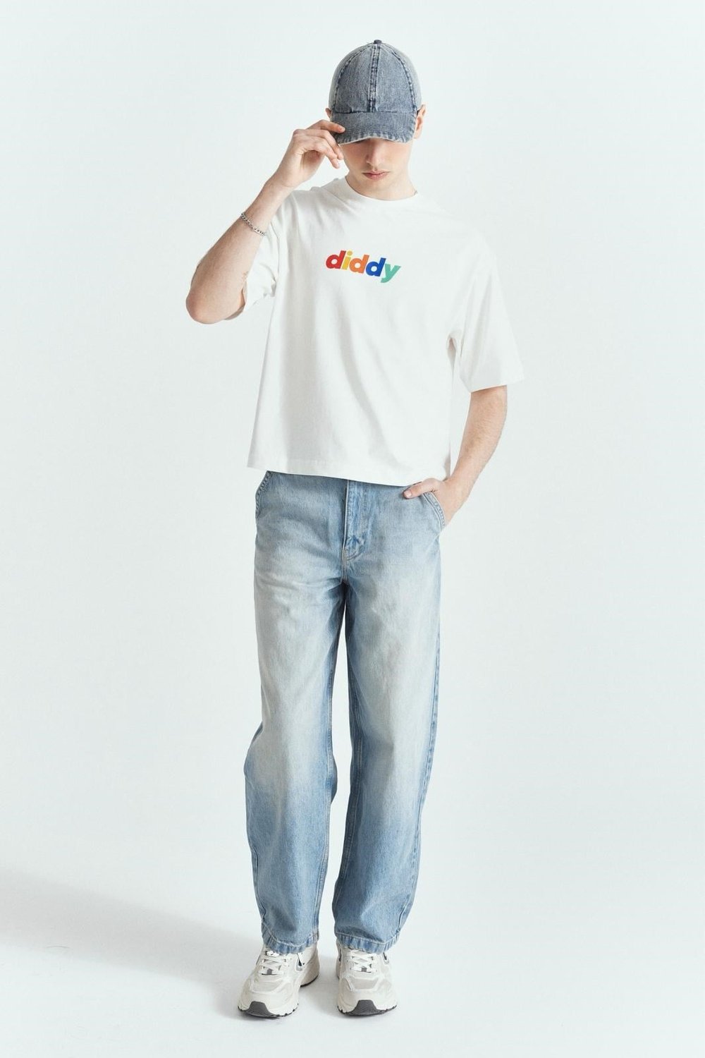 RENKLİ LOGO BASİC BASKILI PREMİUM TSHIRT