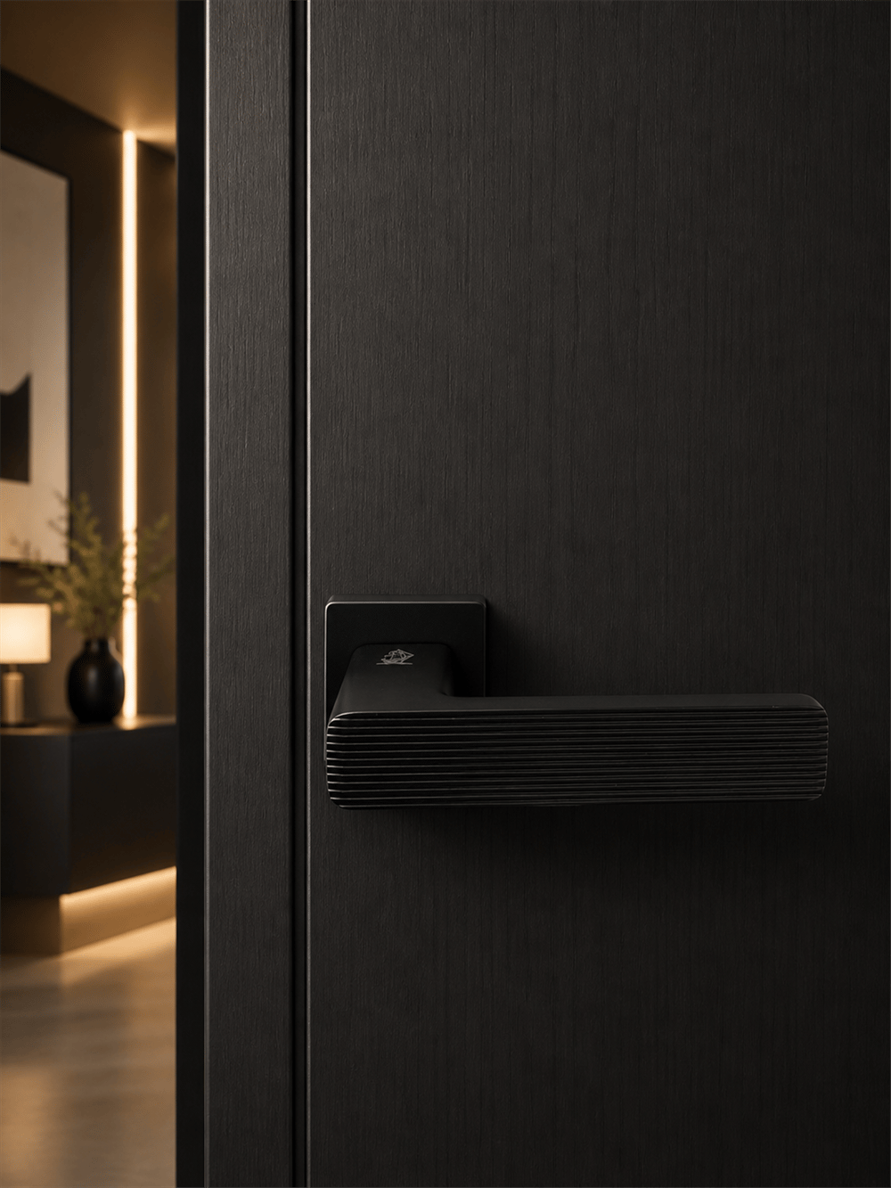 ECES*SKT*L837*KEY*BLACK