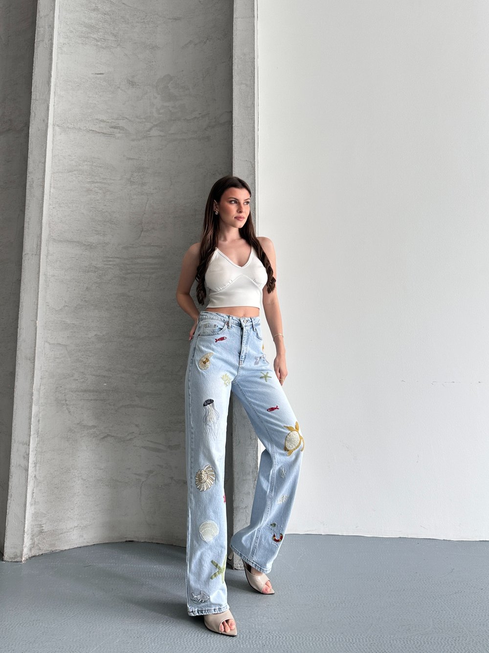 Nakış Detaylı Premium Jean