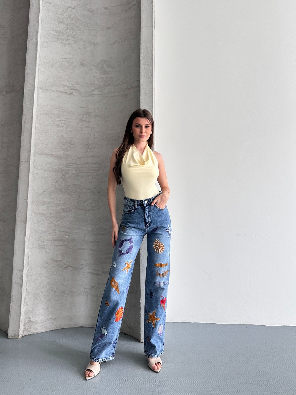 Nakış Detaylı Premium Jean