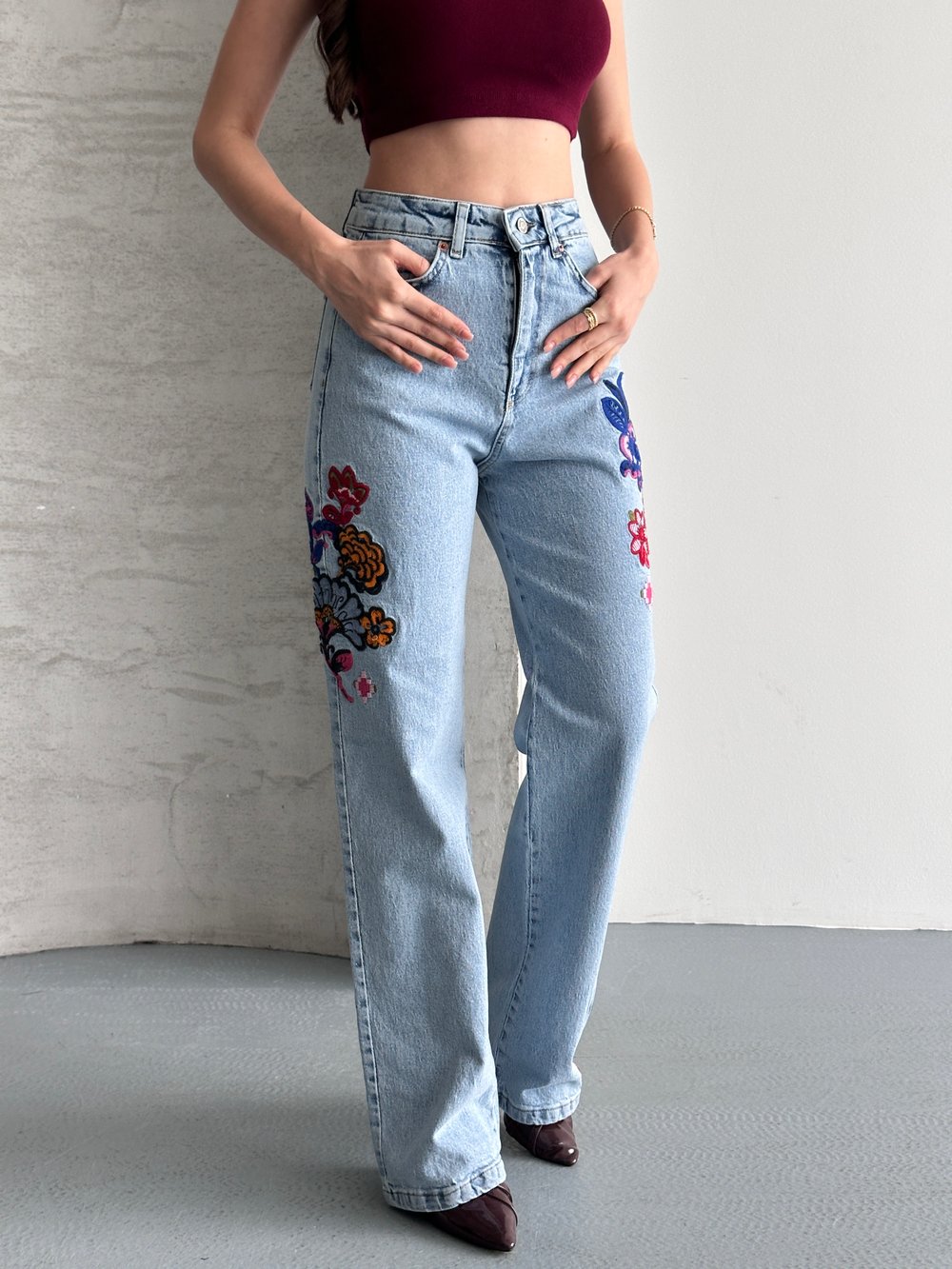 Nakış Detaylı Premium Jean