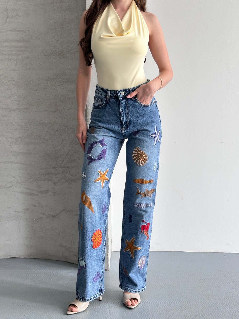 Nakış Detaylı Premium Jean