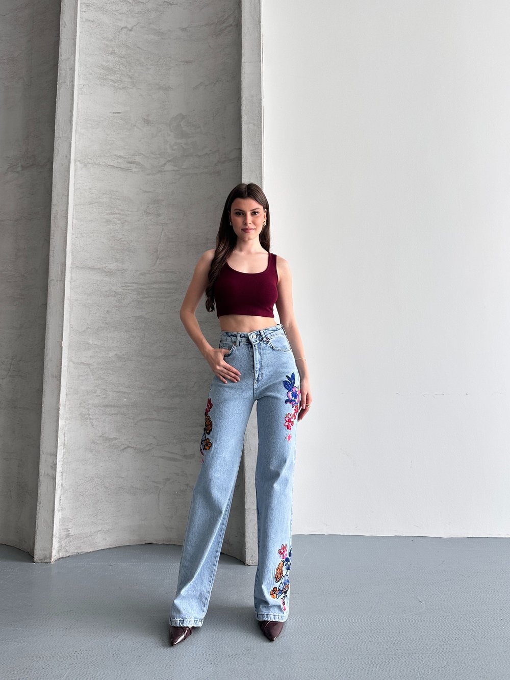Nakış Detaylı Premium Jean