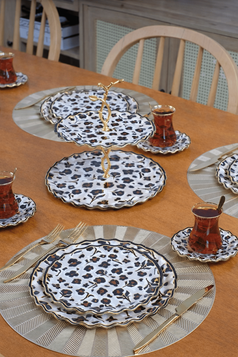 GLORE PANTHERA 34 PARÇA ÇAY VAKTİ