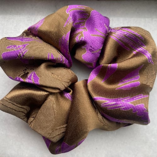 MochaBerry İpek Scrunchie Toka