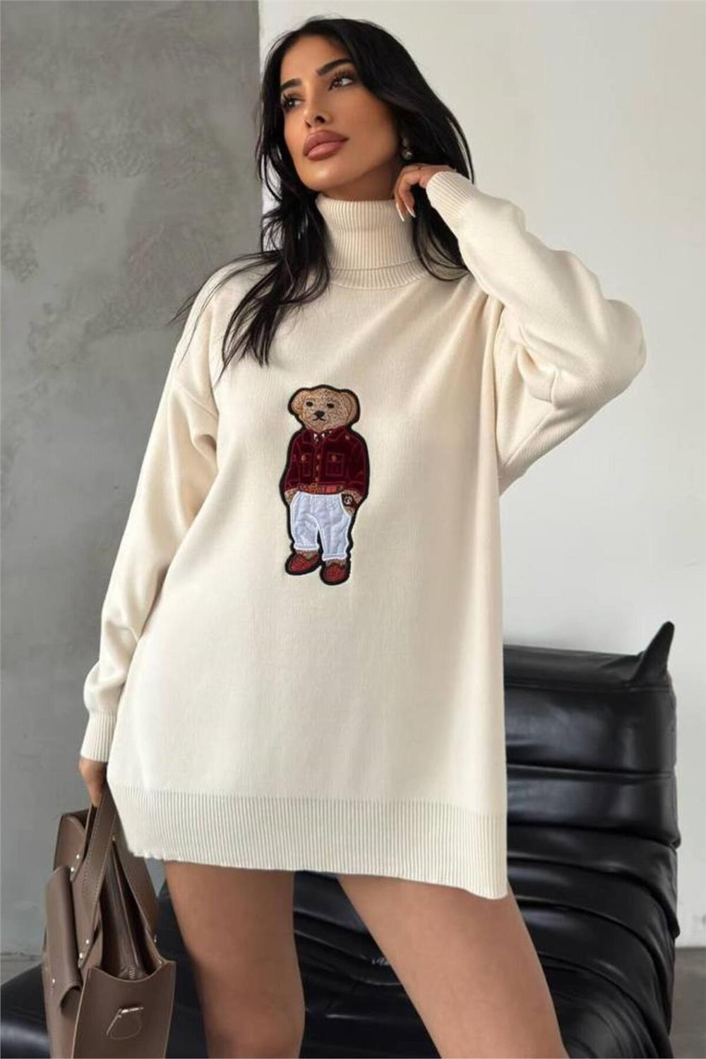 Ayıcıklı Kazak - Balıkçı Yaka Teddy Bear Aplikli Oversize Kadın Triko Kazak 650