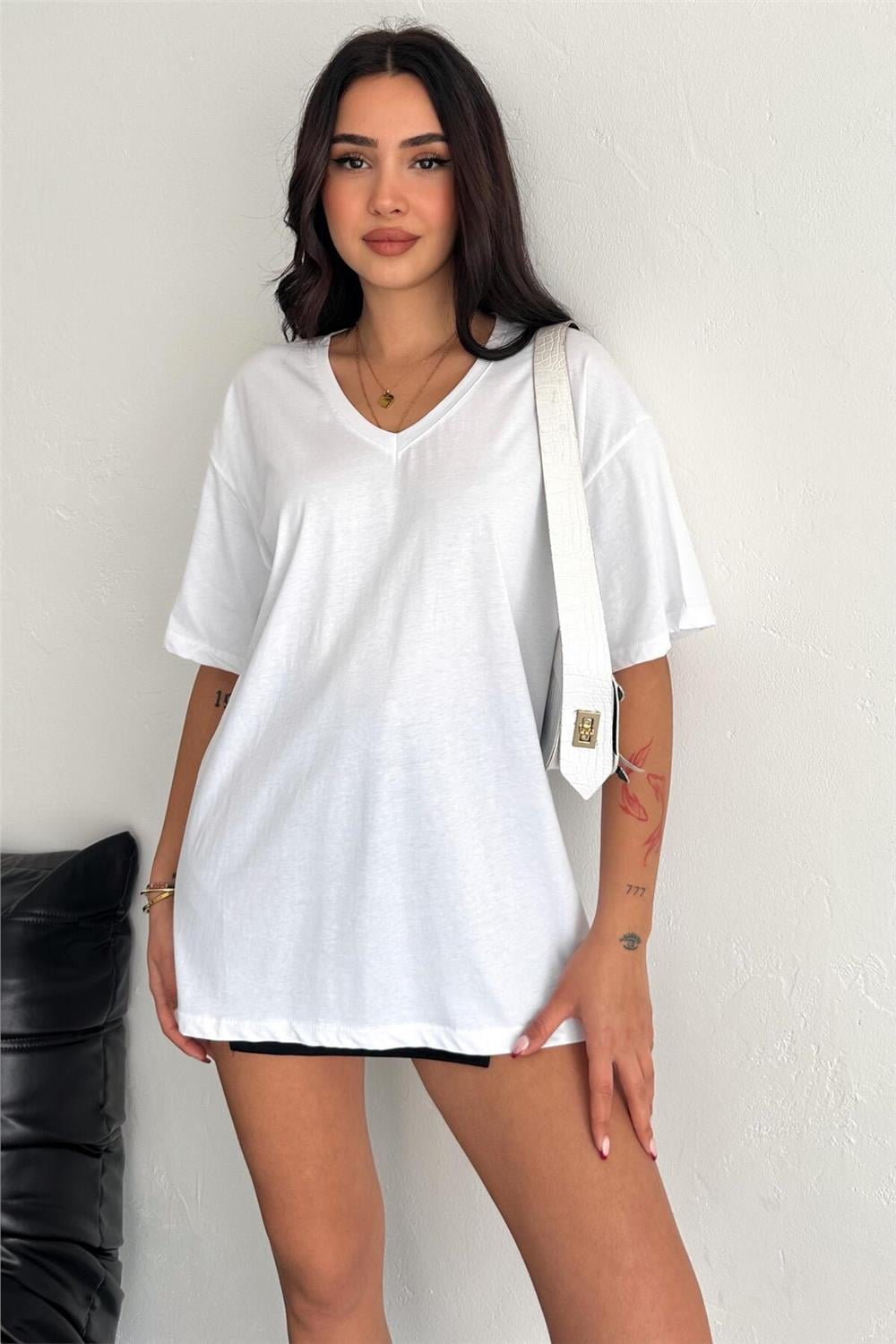 V Yaka Oversize T-Shirt %100 Pamuk Penye 099