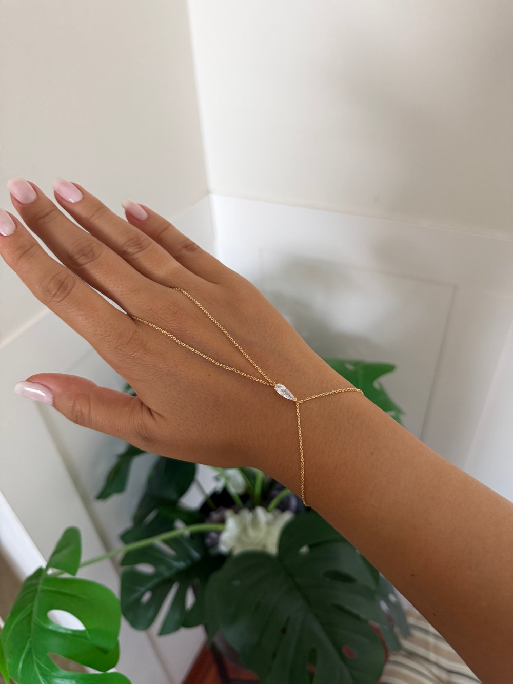 14K gold renk altın kaplama, damla formunda taşlı çok zarif şahmeran