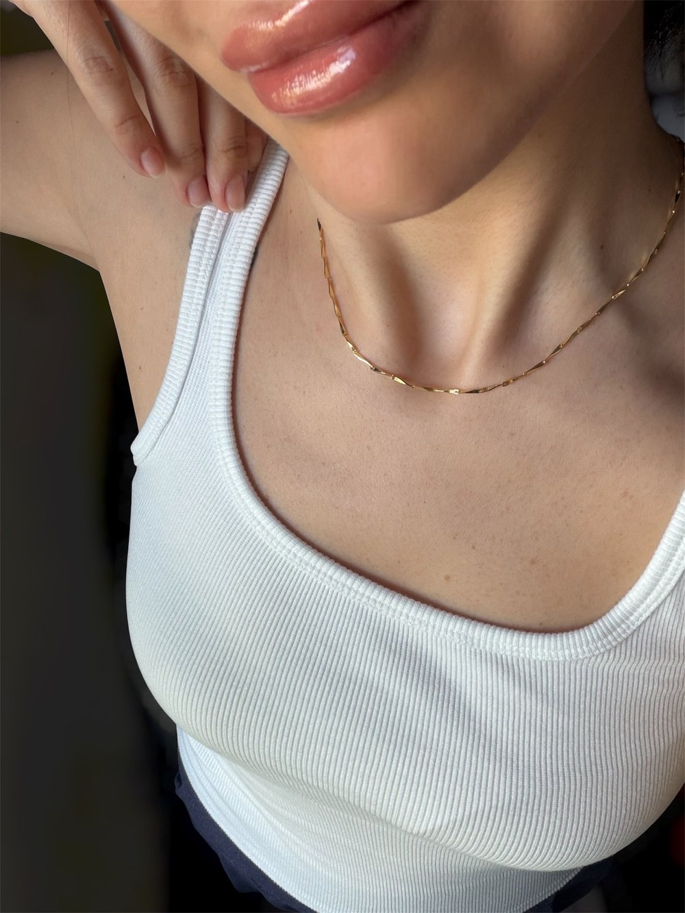 14K gold renk, kombin için tam bir tamamlayıcı şık zincir