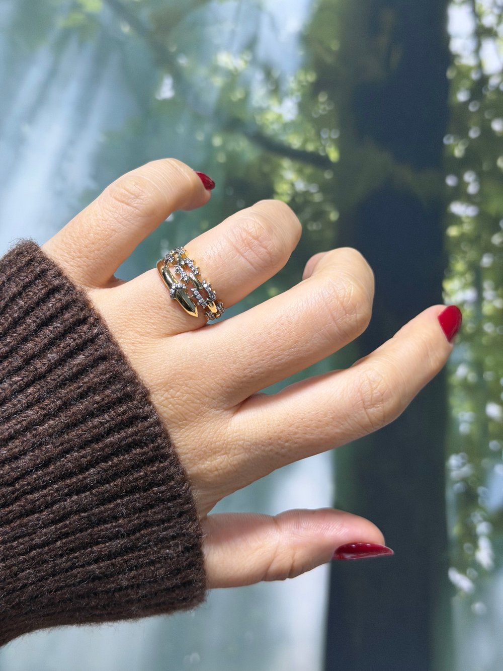 14K gold renk,gümüş ile kolaylıkla kombinlenebilecek modern yüzük