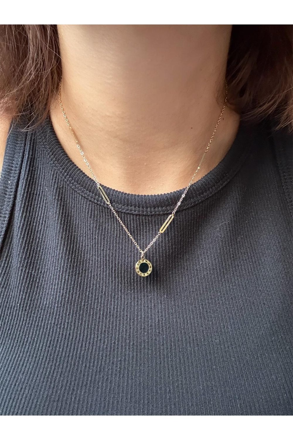 18K gold renk,tasarım,spor,şık,zarif,günlük kolye