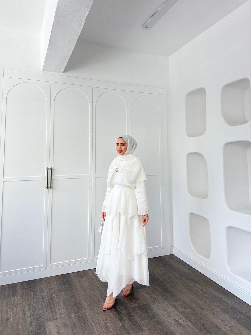  Irmak Etekli Takım - Beyaz