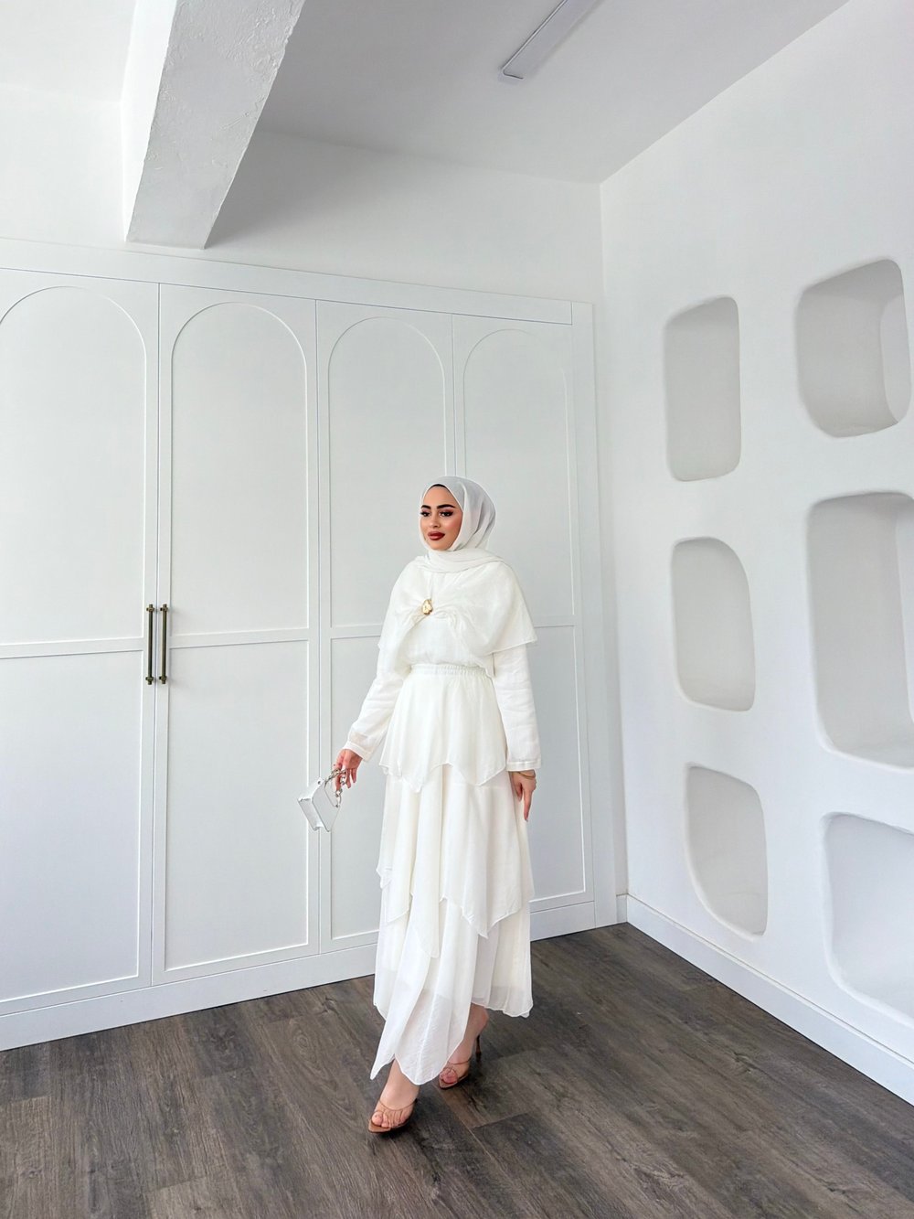  Irmak Etekli Takım - Beyaz