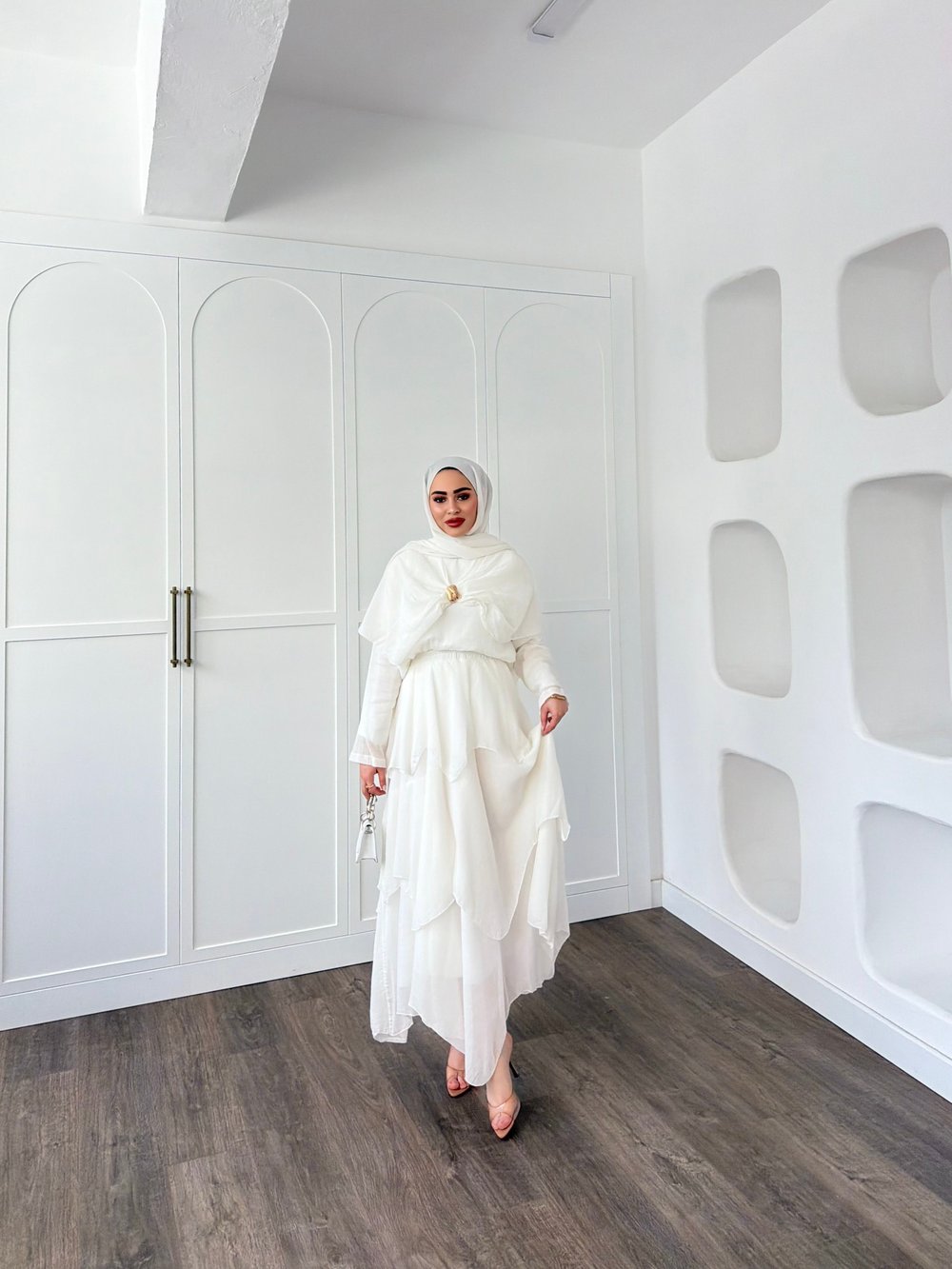  Irmak Etekli Takım - Beyaz