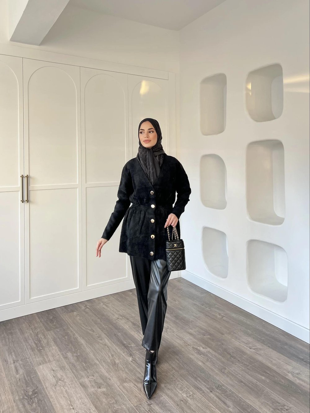 Angora Hırka - Siyah