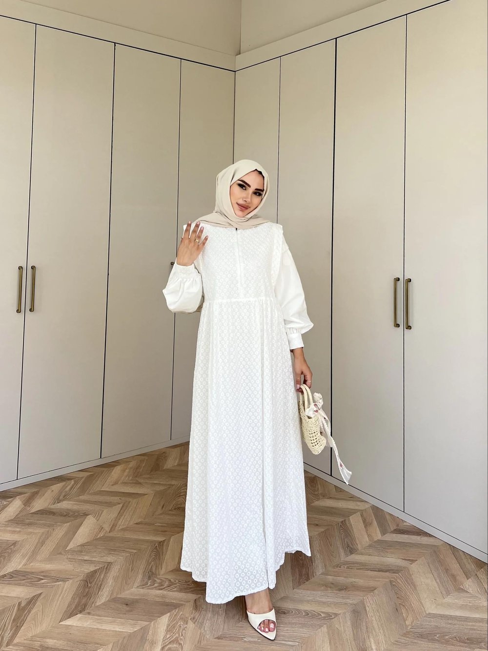 Nilla Elbise - Beyaz