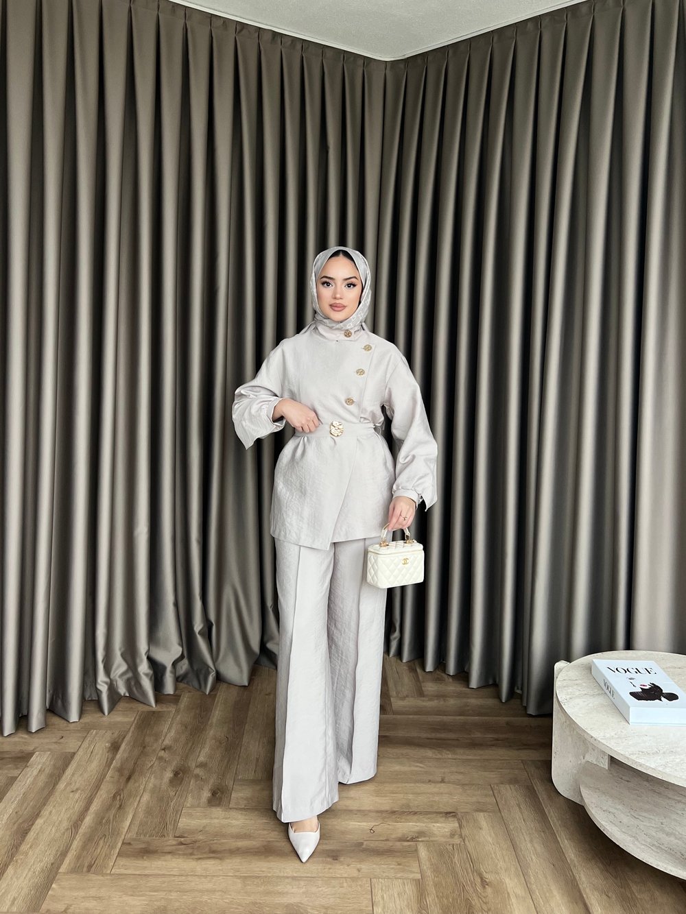 Besla Gold Düğmeli Takım - Bej(ÖN SİPARİŞ)