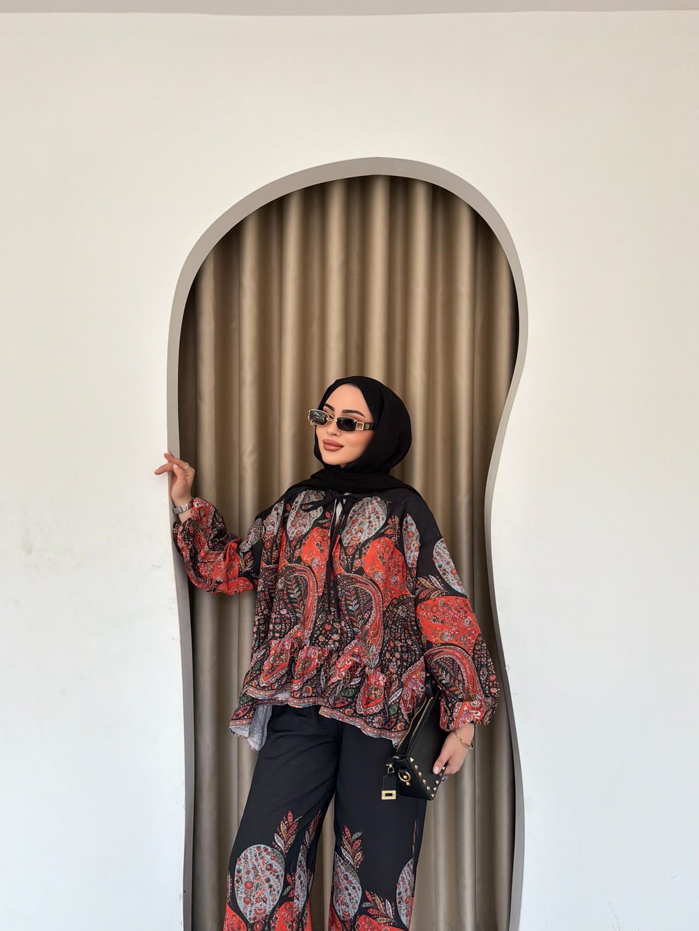 Çiçek Takım - Siyah
