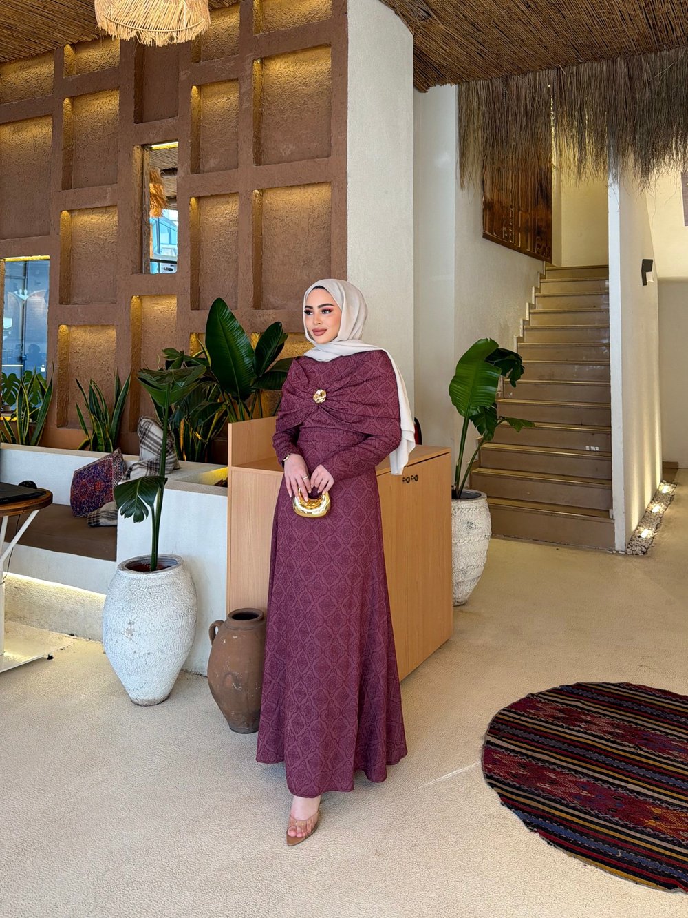 Fuş - Orchid Şal Detaylı Broşlu Elbise - Mürdüm