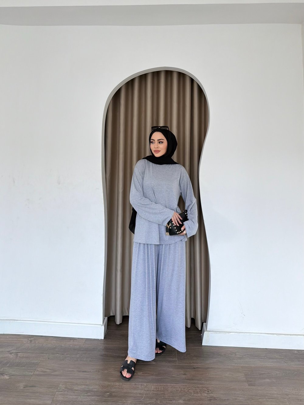 Kübra Takım - Gri